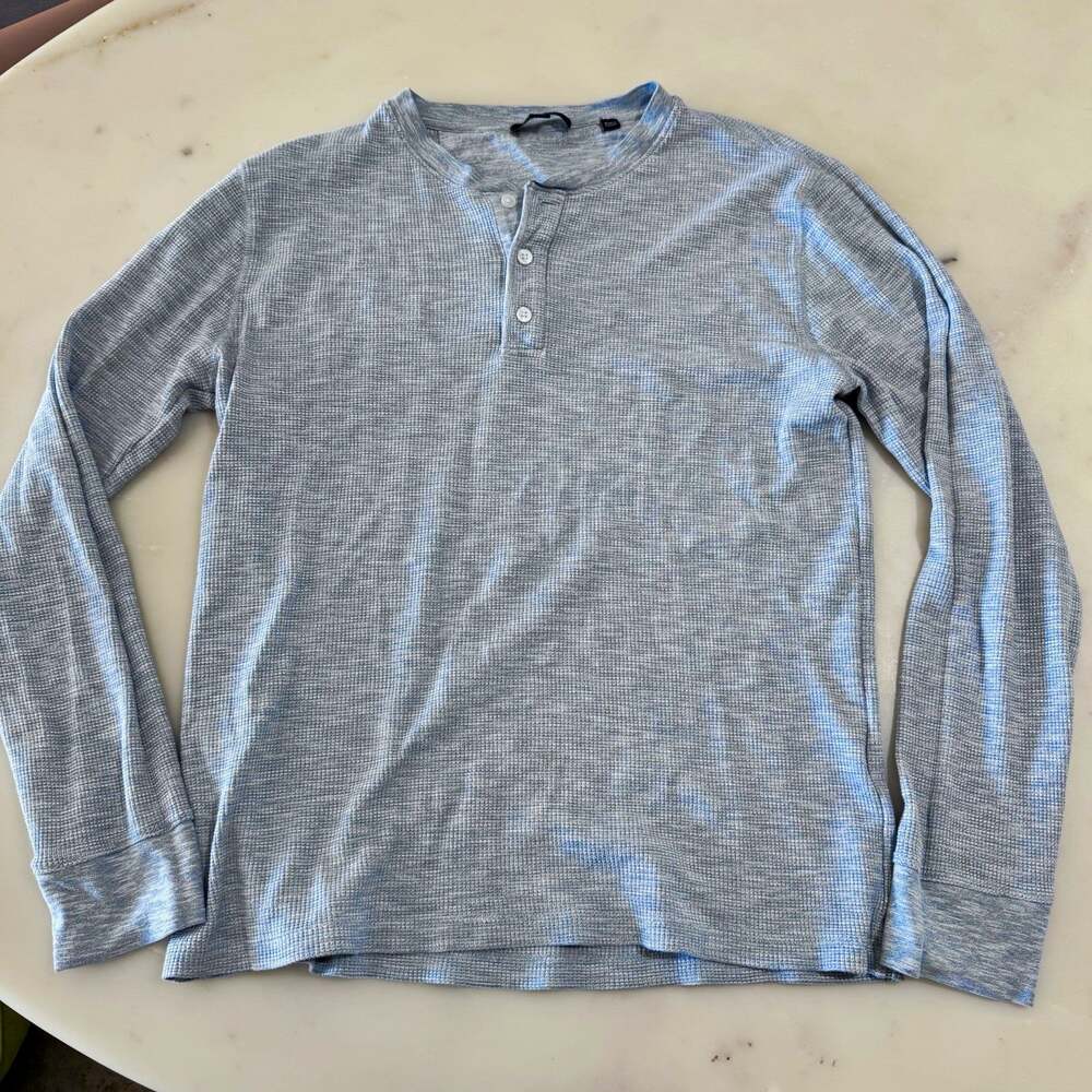 Vince. Henley T-shirt Men’s M Cotton Blend Blue Long Sleeve Solid Button Knit
